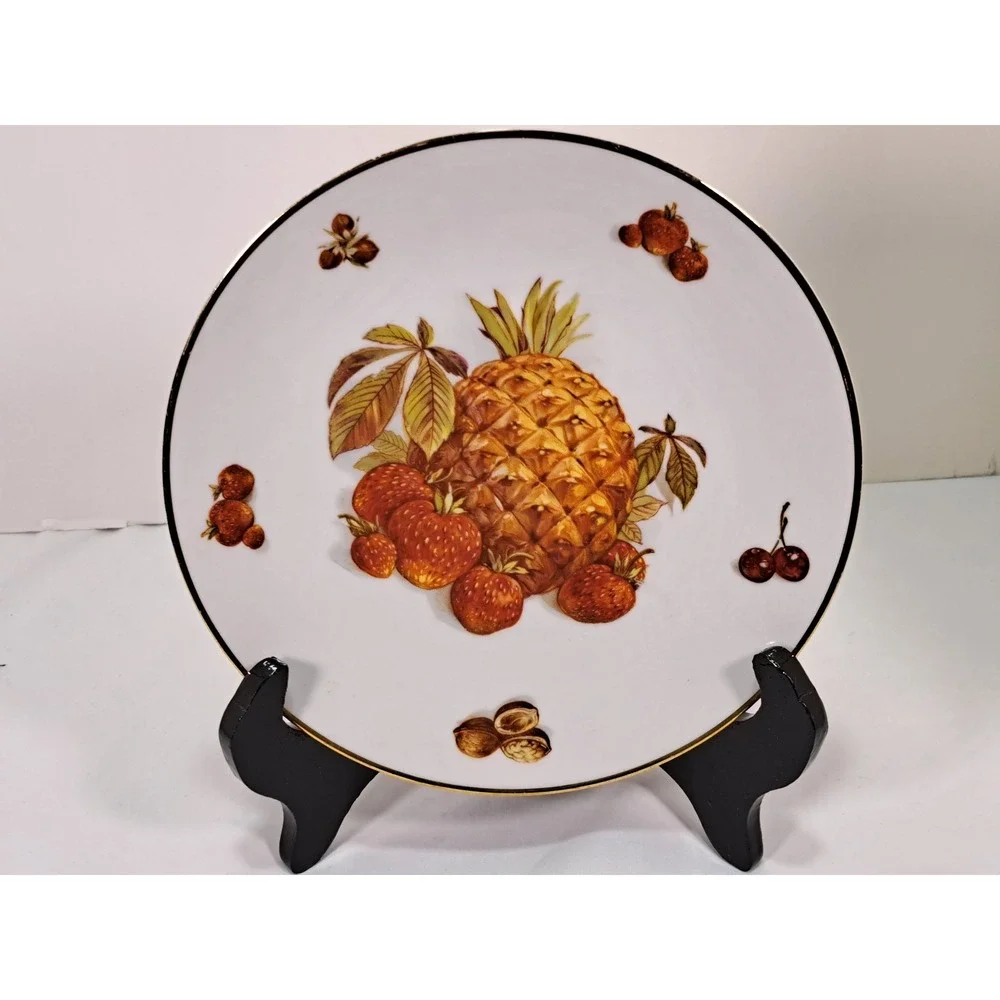 Debra Bavaria Germany Fruit‎ Nut Porcelain Plates Set of 4 Gold Rim 8.25 inch